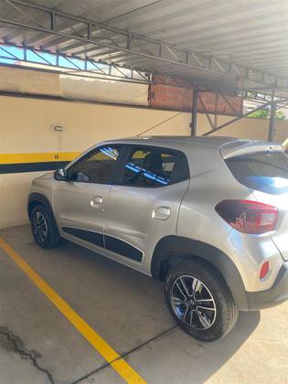RENAULT KWID 1.0 12V SCE FLEX INTENSE MANUAL